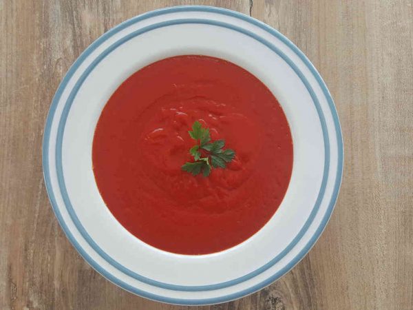 Gusta juha od cikle, mrkve i češnjaka